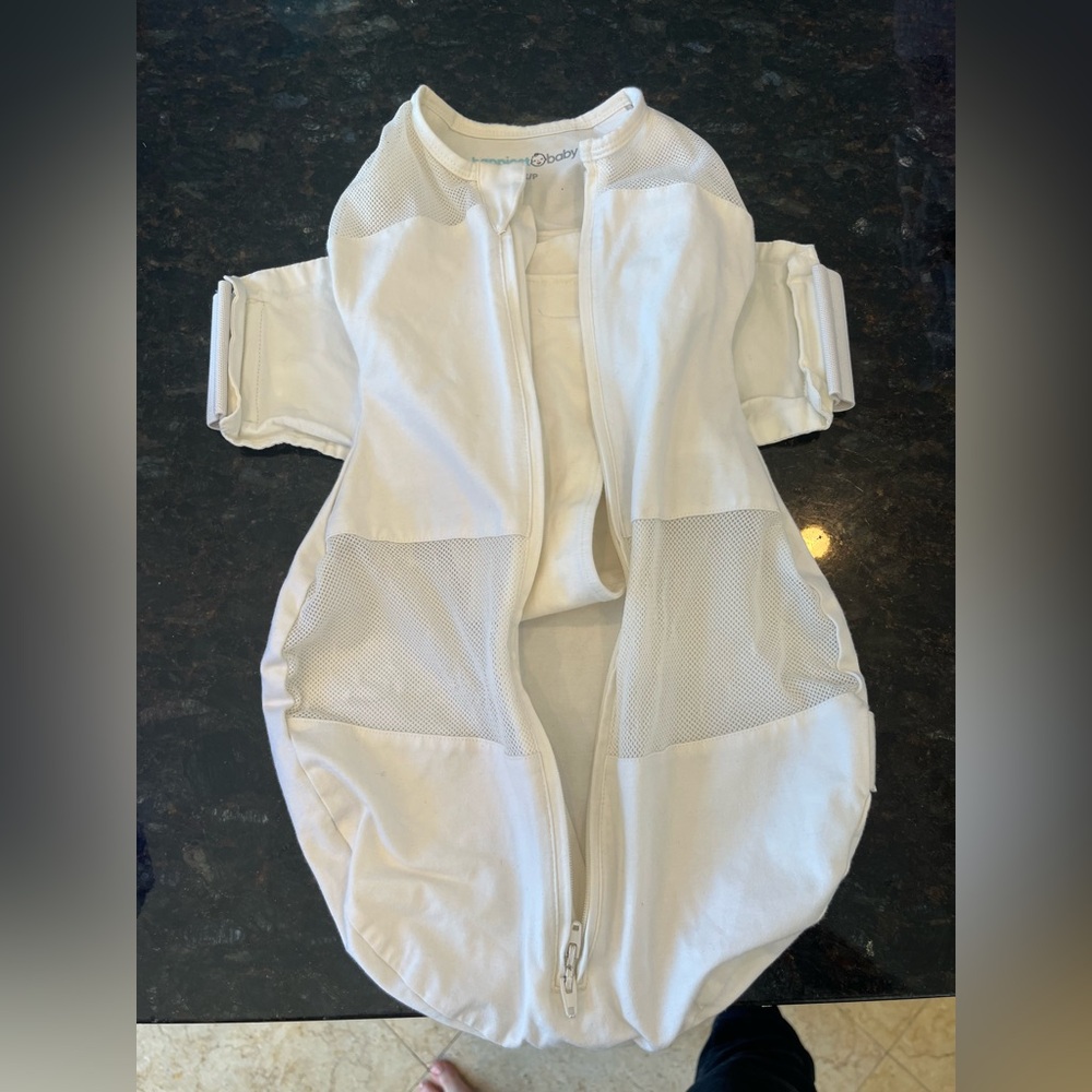 Snoo sleep sack size small